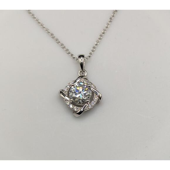 Authentic Moissanite Windmill Necklace Spring Ring Closure  925 Silver NWT - Picture 1 of 14